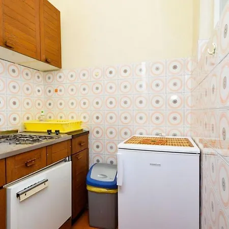 Apartment And Rooms Biserka Novalja Exterior photo